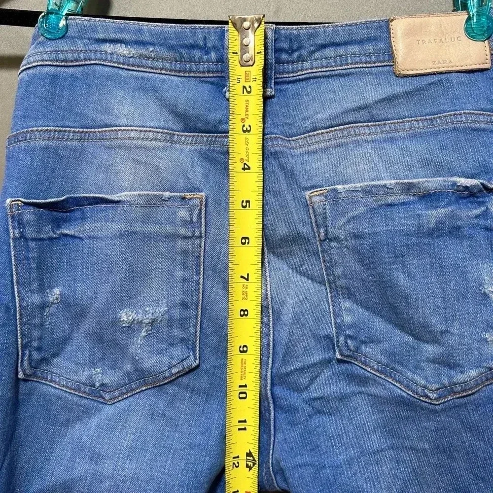 Zara Trafaluc Distressed Blue Denim‎ Jeans Size 4